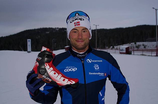 Petter Northug začenja novo sezono tekmovanj v čevljih Alpina 